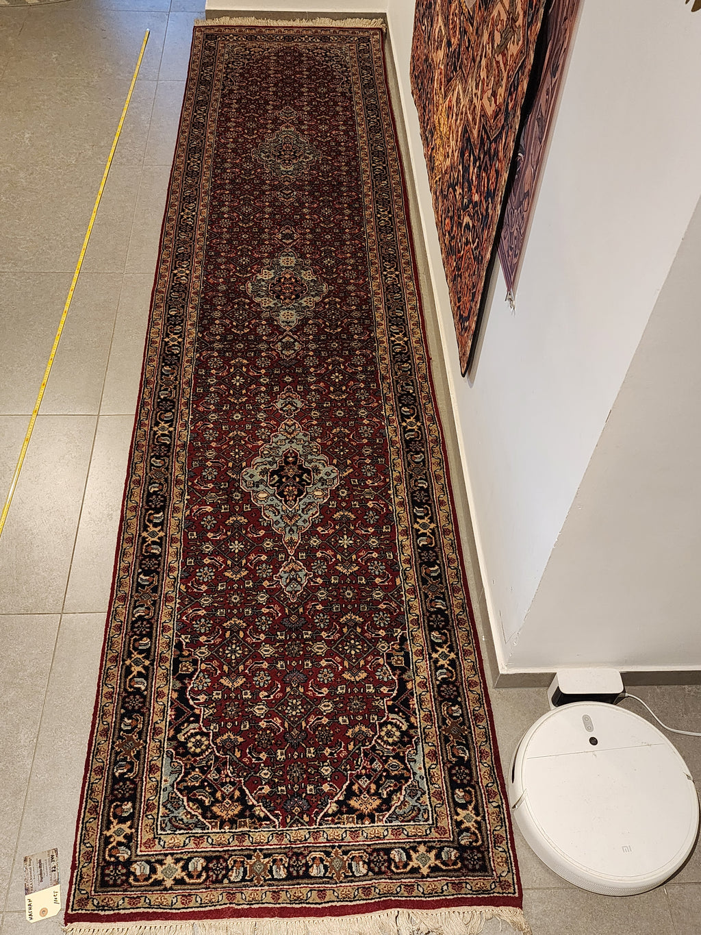 WR143 KASHAN Red | ראנר עבודת יד צמר בסגנון פרסי 82x344 ס"מ