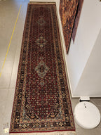 WR143 KASHAN Red | ראנר עבודת יד צמר בסגנון פרסי 82x344 ס"מ