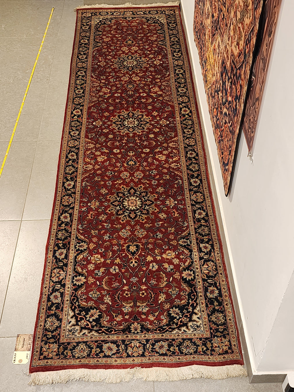 WR128 KASHAN Red | ראנר עבודת יד צמר בסגנון פרסי 80x295 ס"מ