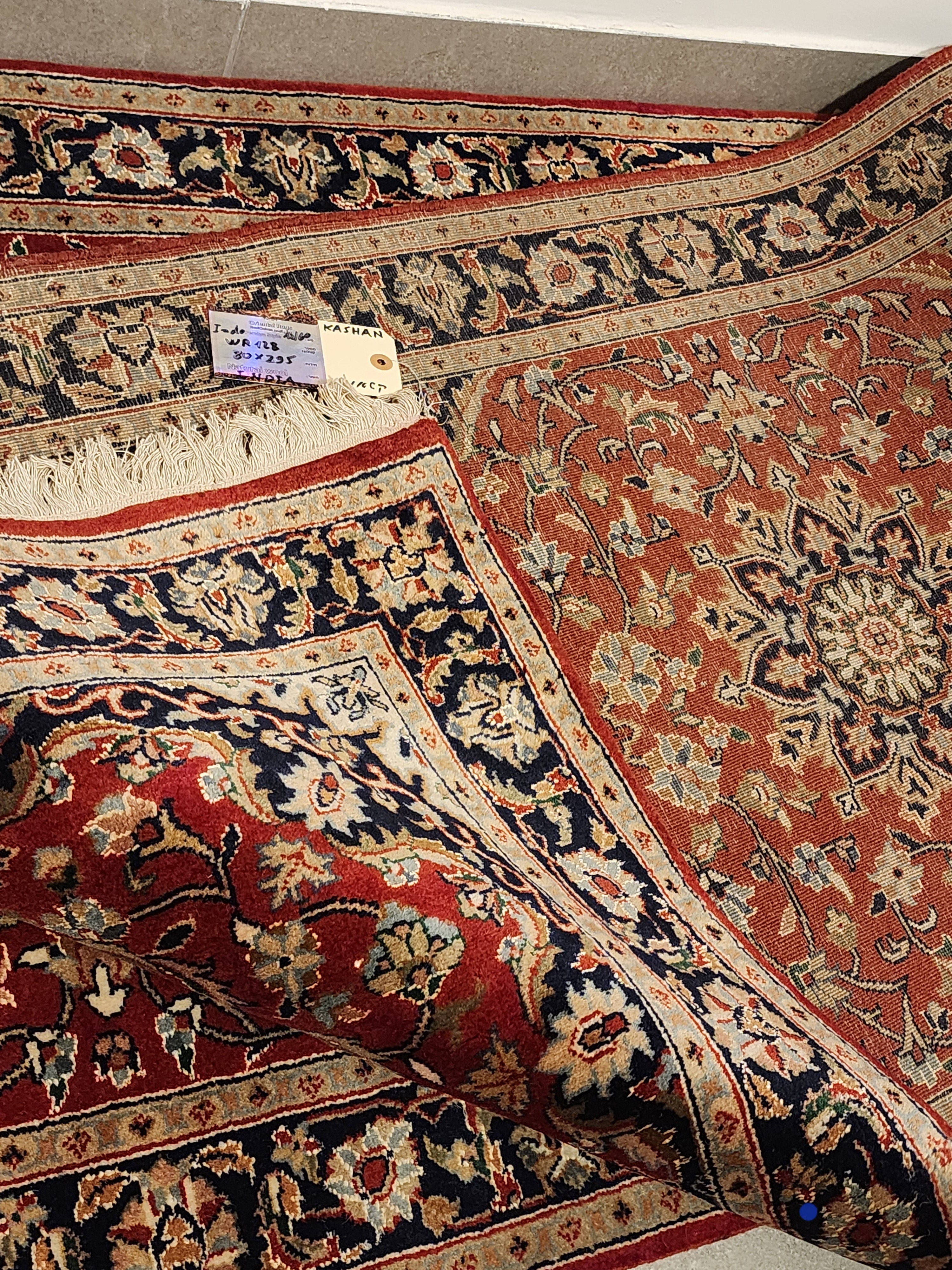 WR128 KASHAN Red | ראנר עבודת יד צמר בסגנון פרסי 80x295 ס"מ