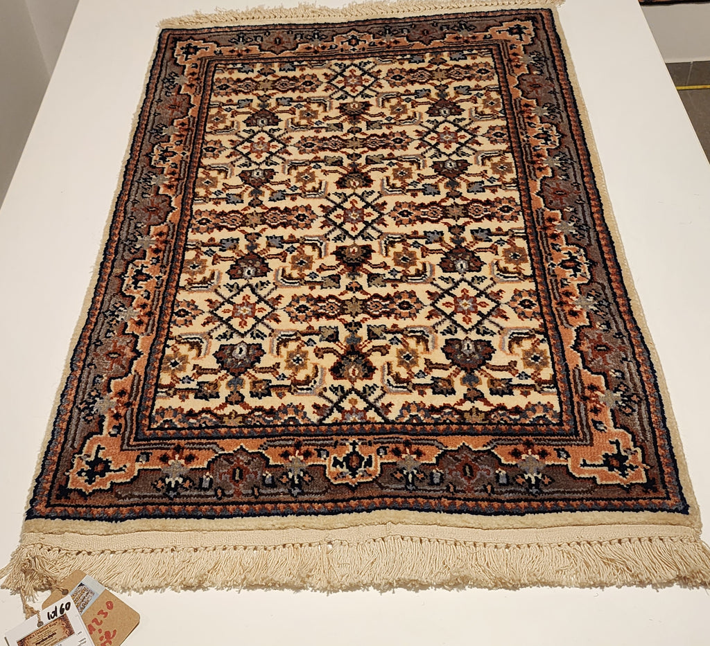 WA313 BIDJAR MAHI Beige | שטיח תפילה צמר עבודת יד בסגנון בידג'אר פרסי  54x82 ס"מ