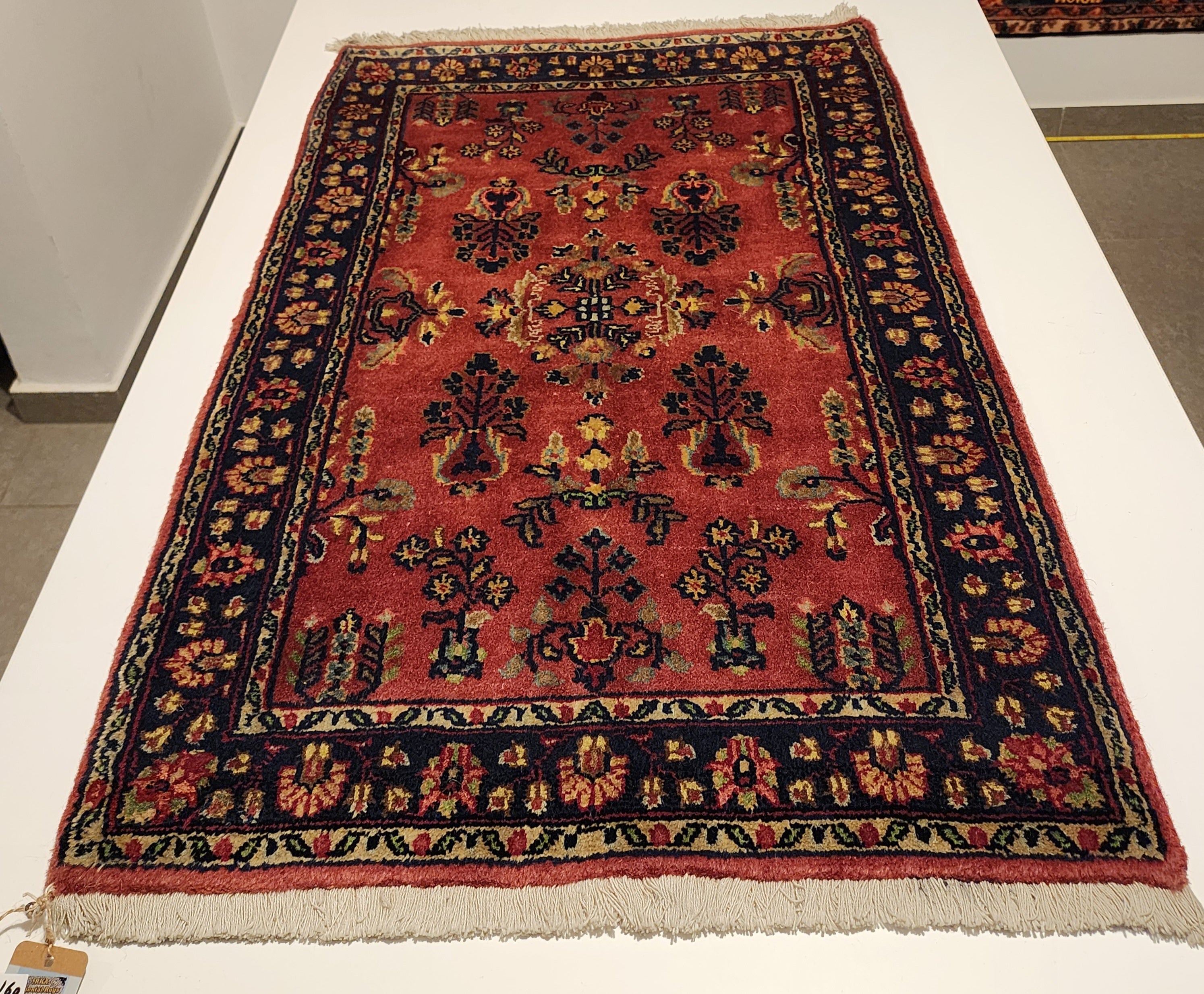WA312 SAROUK Red | שטיח תפילה צמר עבודת יד בסגנון סארוק פרסי  61x94 ס"מ