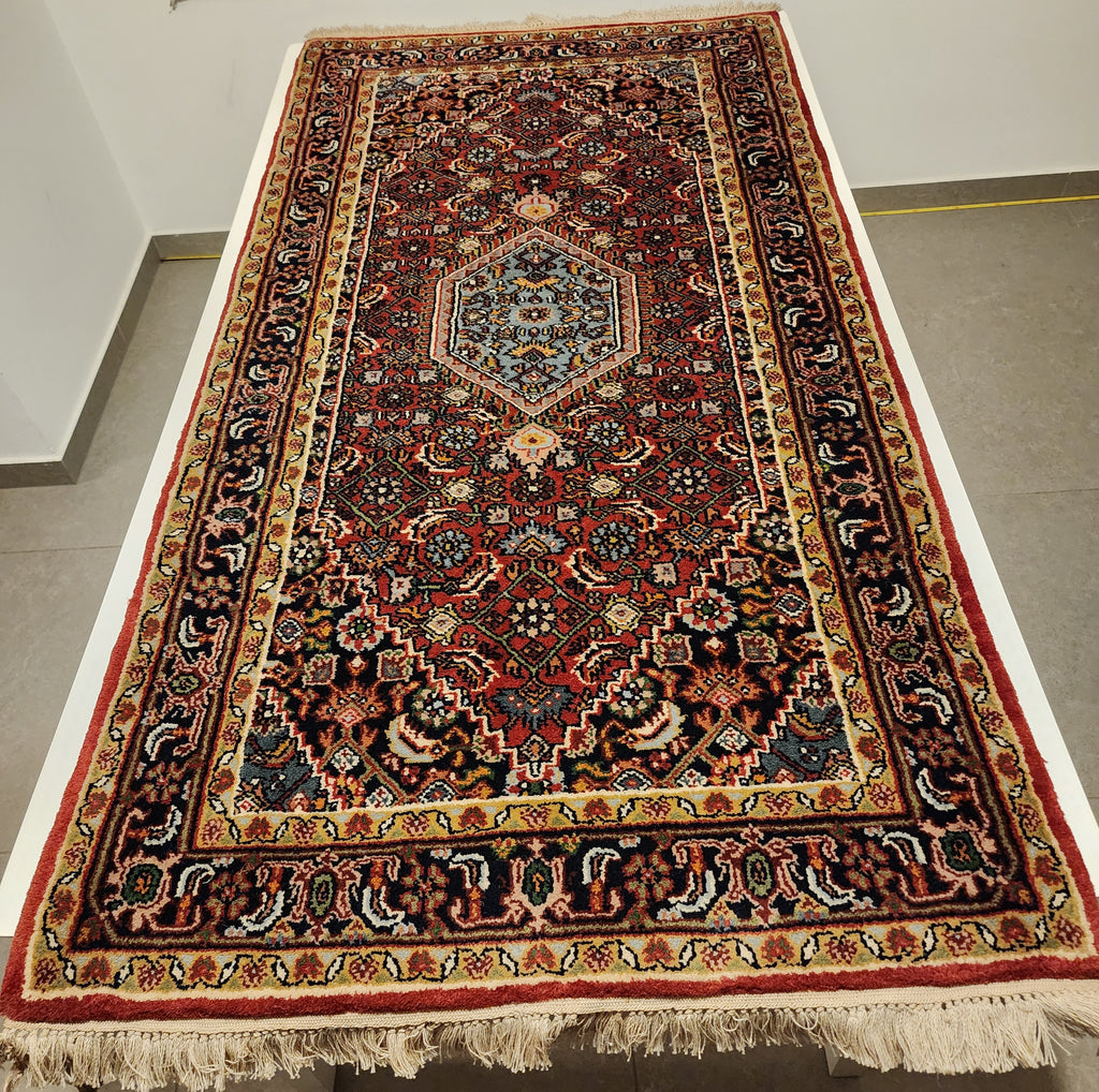 WB173 BIDJAR Red | שטיח צמר עבודת יד בסגנון בידג'אר פרסי  75x142 ס"מ