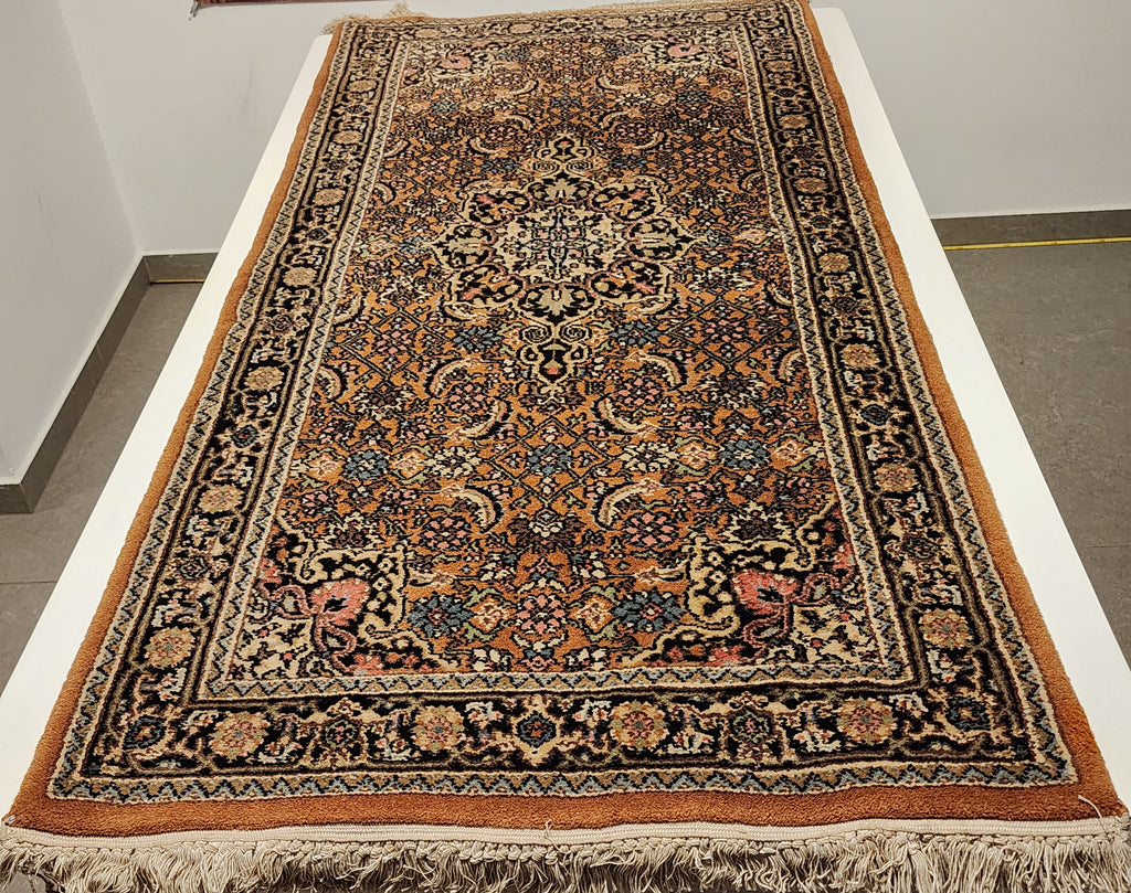WB302 ISFAHAN Brown | שטיח צמר עבודת יד בסגנון איספהן פרסי  71x142 ס"מ