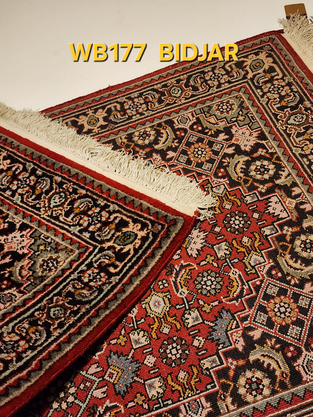 WB177 BIDJAR Red | שטיח צמר עבודת יד בסגנון בידג'אר פרסי  75x143 ס"מ