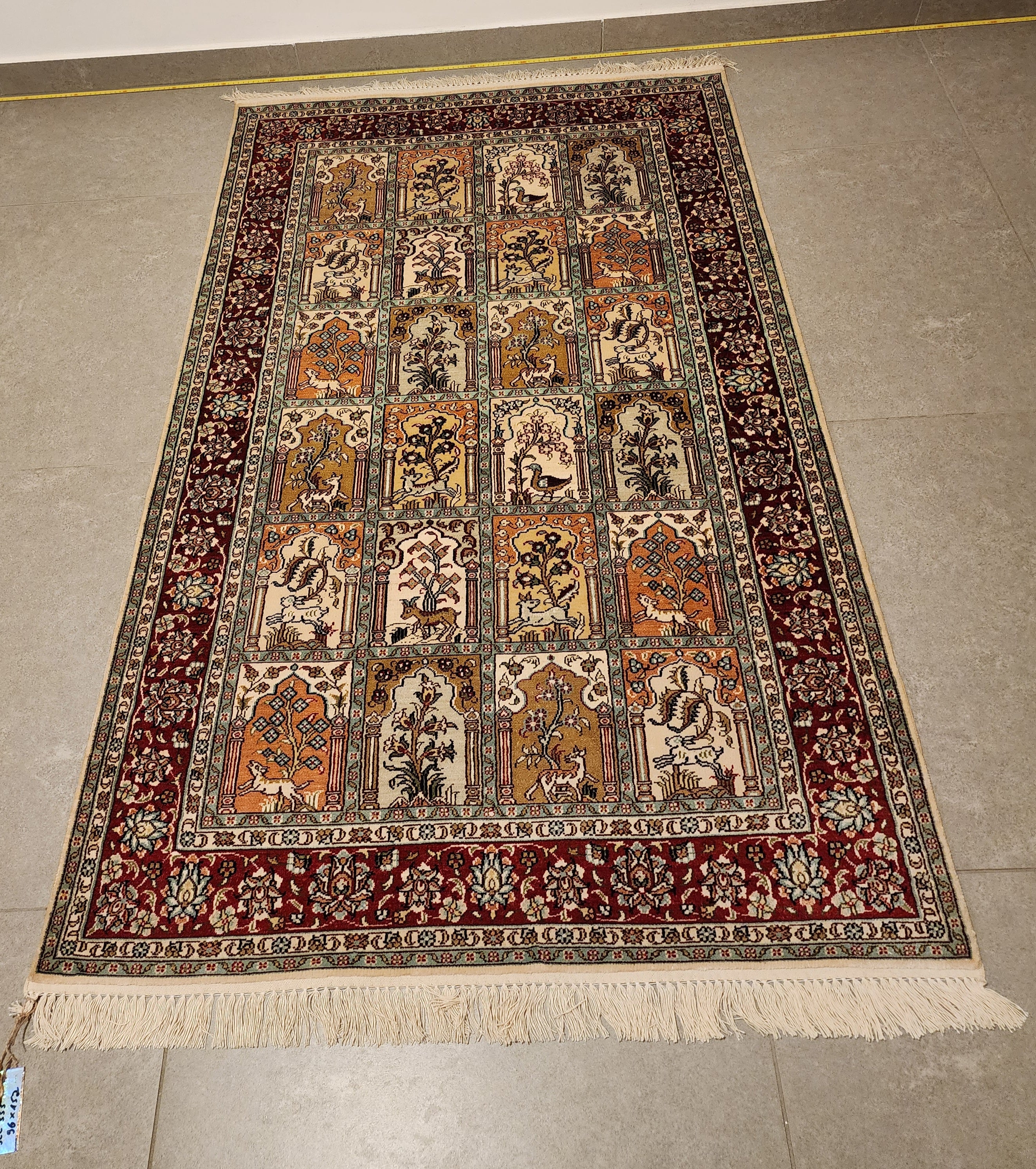 SLC333 SILK BAKHTIARI GARDEN | שטיח משי עבודת יד בחטיאר 100% 96x152 ס"מ