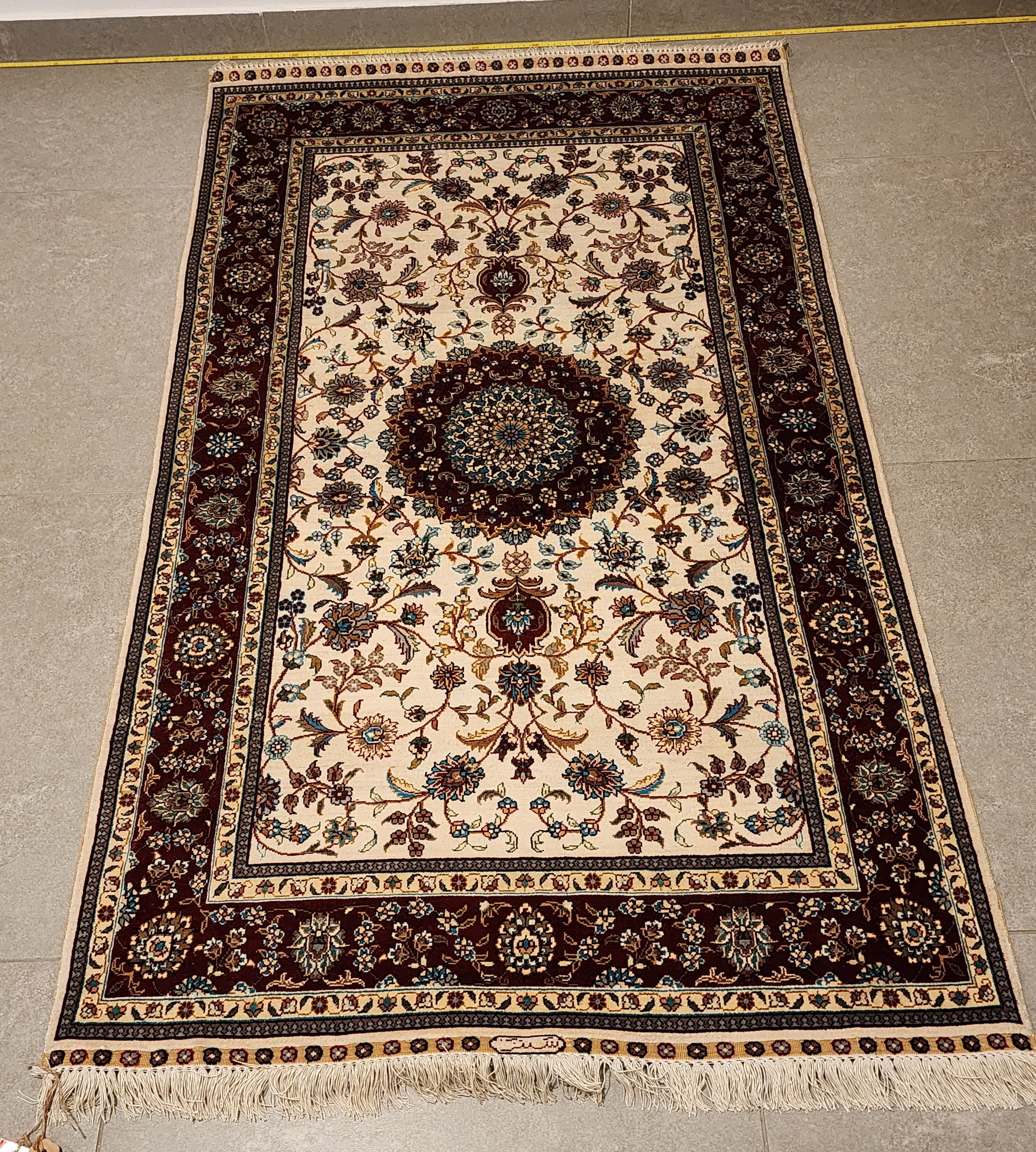 SLC337 SILK ISFAHAN | שטיח משי עבודת יד איספהן  100% 91x152 ס"מ