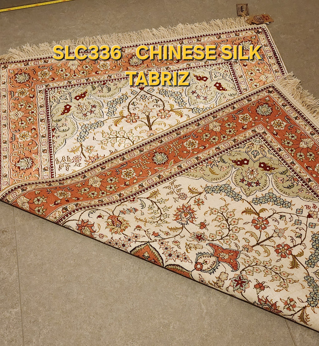 SLC336 SILK TABRIZ | שטיח משי עבודת יד טבריז 100% 91x152 ס"מ