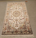 SLC328 SILK TABRIZ | שטיח משי עבודת יד טבריז 100% 76x125 ס"מ