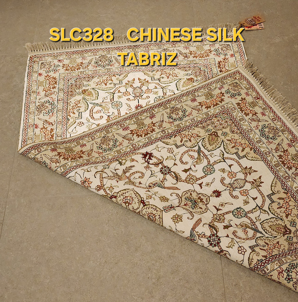 SLC328 SILK TABRIZ | שטיח משי עבודת יד טבריז 100% 76x125 ס"מ